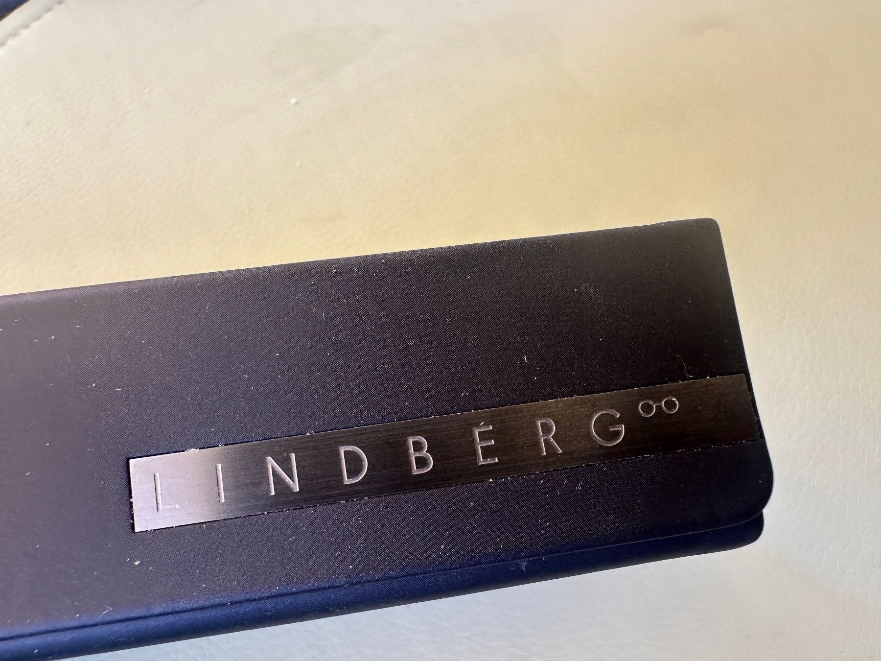Altro in  Abbigliamento & Accessori: Brillenetui von Lindberg Ladenneu – Nuovo (secondo la descrizione) da Köniz venduto da Infresh8