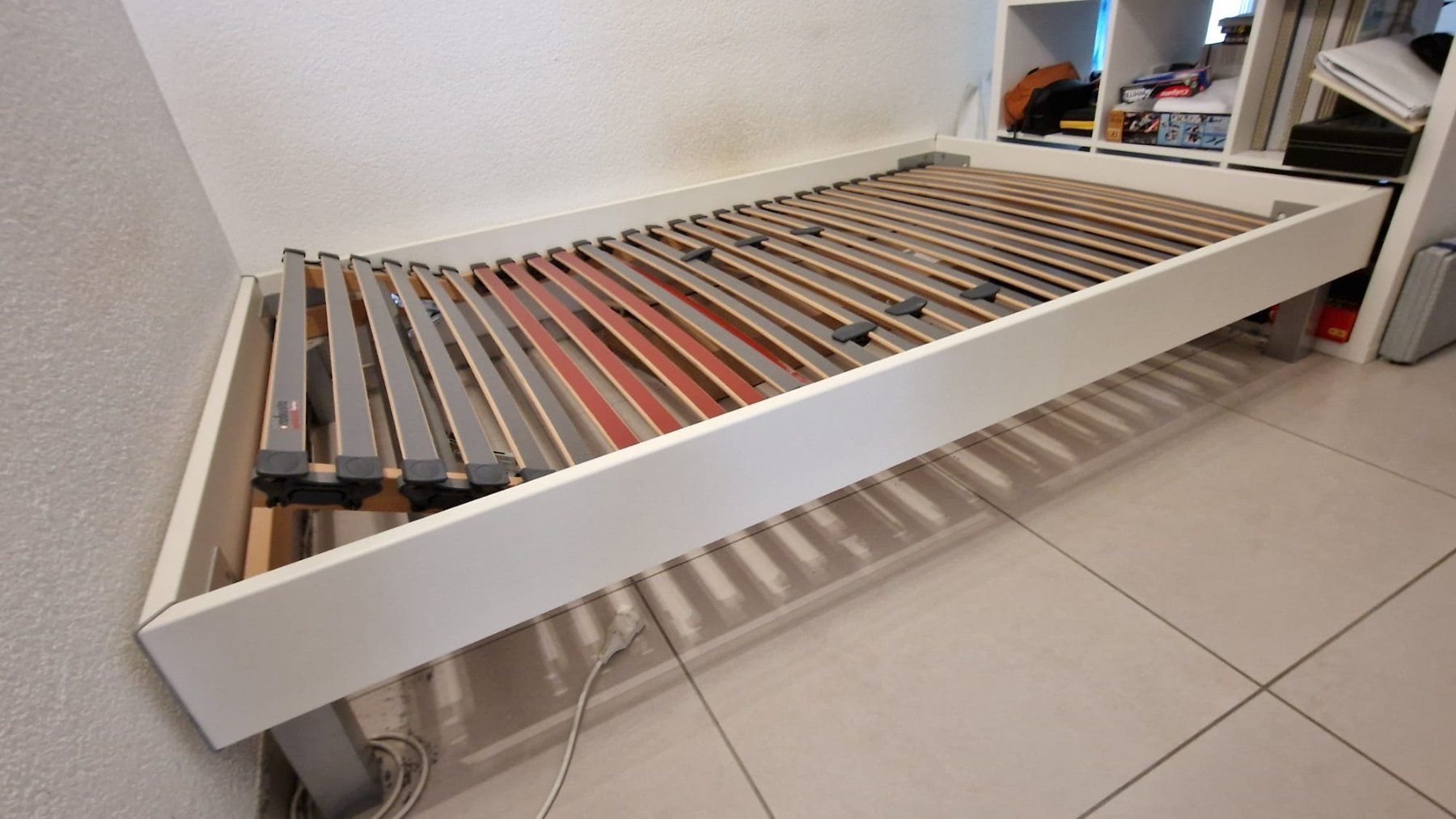 Betten: Gebrauchtes Bett mit Lattenrost – Gebraucht aus Niederbipp von thoatran 1