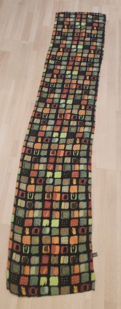 Écharpe en soie motif géométrique multicolore 