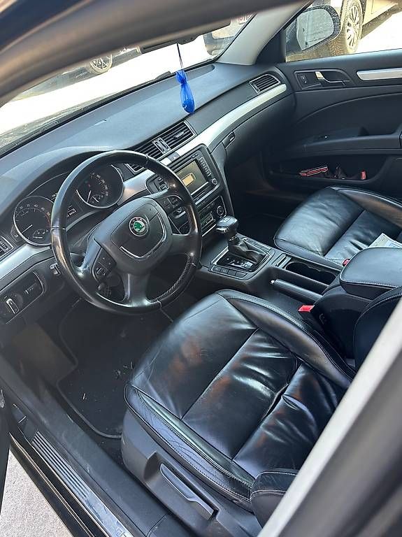 Skoda Autos: Skoda Superb c 2.0 TDI – Gebraucht aus Affeltrangen von AutoZentrumAG 4
