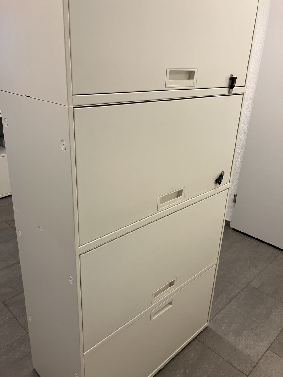 Lista Armadi: Aktenschrank Lista – Usato da Schmerikon venduto da Martina8716 1