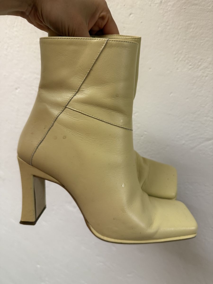 Scarpe da donna: Yellow mango Leather Ankle Boots - Square Toe - Size 37 – Usato da Adliswil venduto da dai_yr5z 1