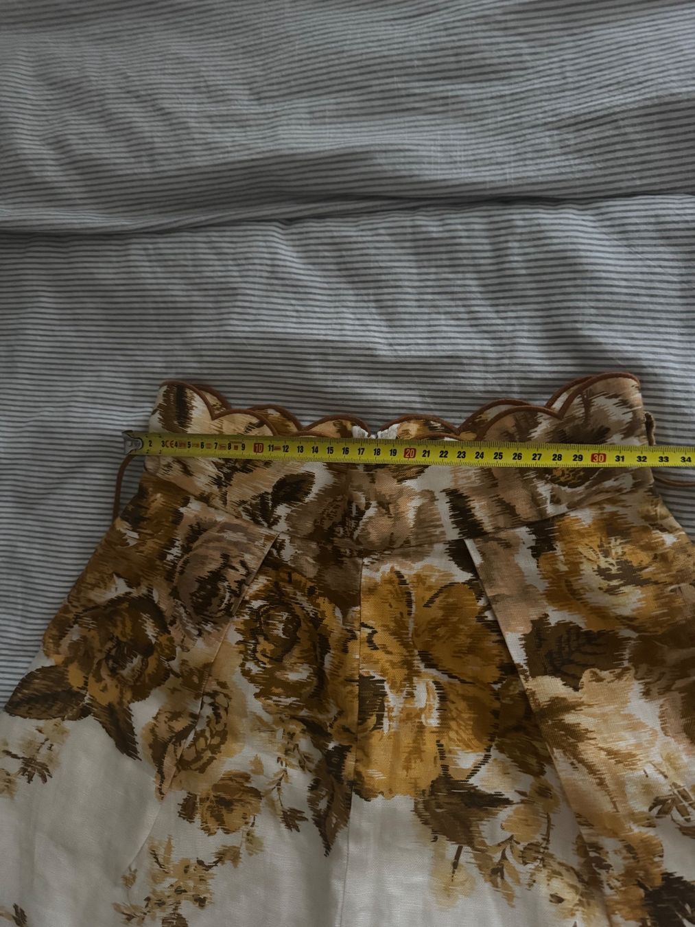 Zimmermann Pantalons: Zimmerman shorts – Neuf (Voir description) à Zürich par are_fm6c 9
