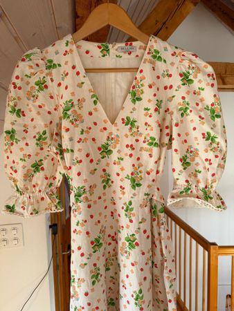 Beulah London - Flora Strawberry Dress, Gr. 38 (DE), 12 (UK)