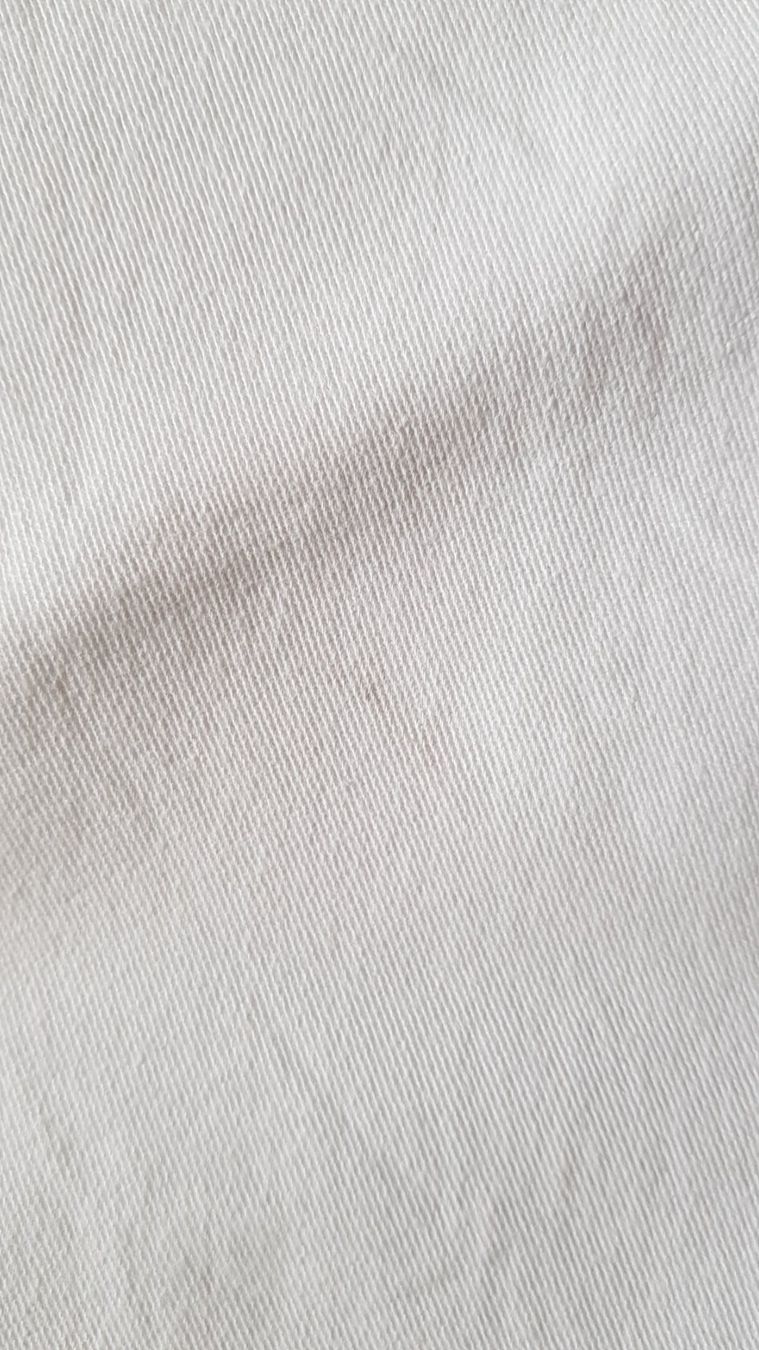 H&M Pantaloni: Weisse Hose H&M Gr.134 – Usato da Luzern venduto da silvermoon12 2