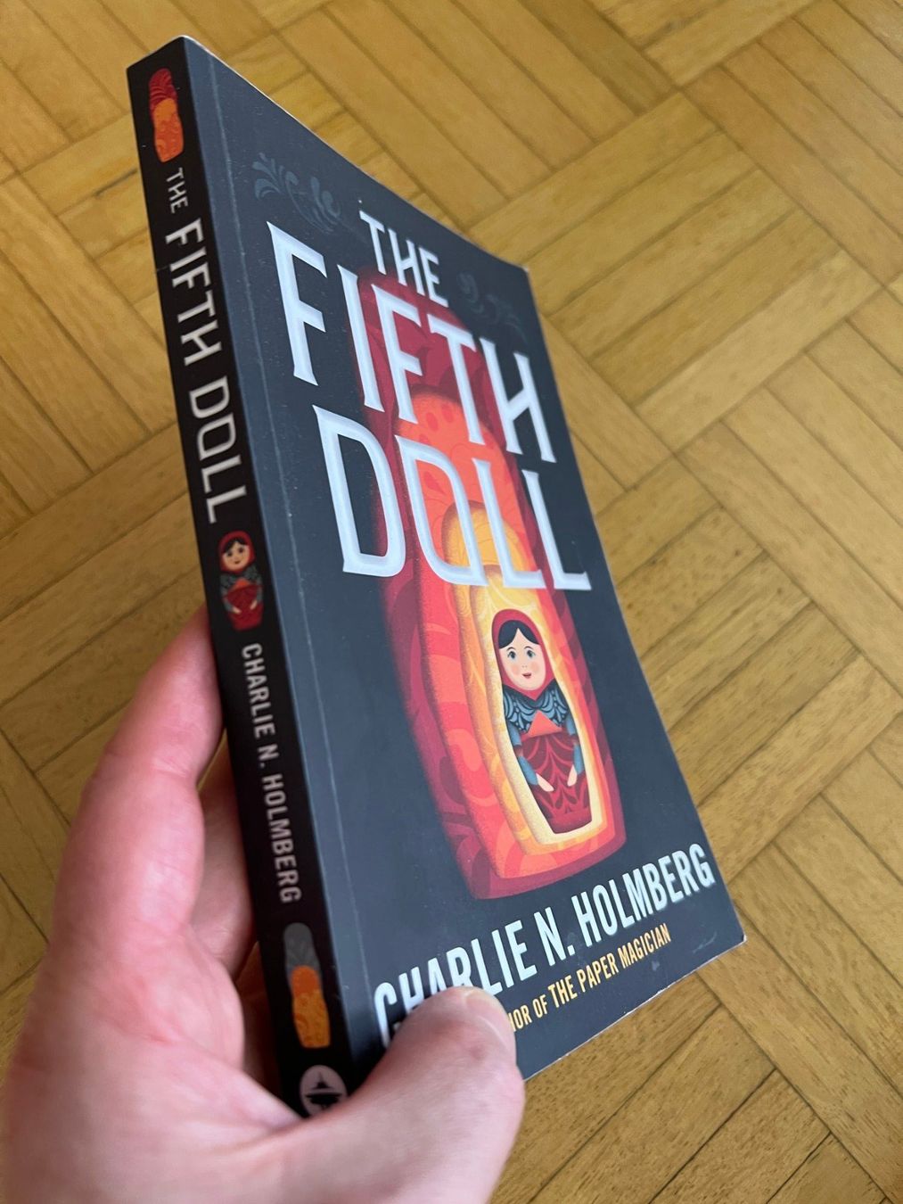 Bücher: The Fifth Doll – Gebraucht aus Wettswil von Starship42 1