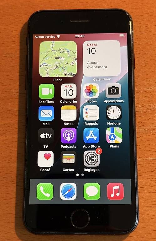 Handys / Smartphones: iPhone SE 64 Go – Gebraucht aus Poliez-le-Grand von Seb_Evo 1