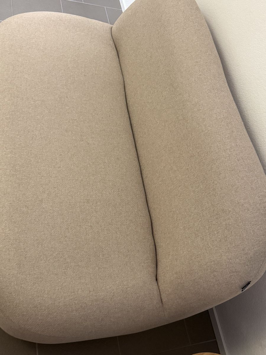 Divani: 2-Sitzer Sofa Stil: Minimalistisch – Nuovo (secondo la descrizione) da Fribourg venduto da mal_fq2y 2