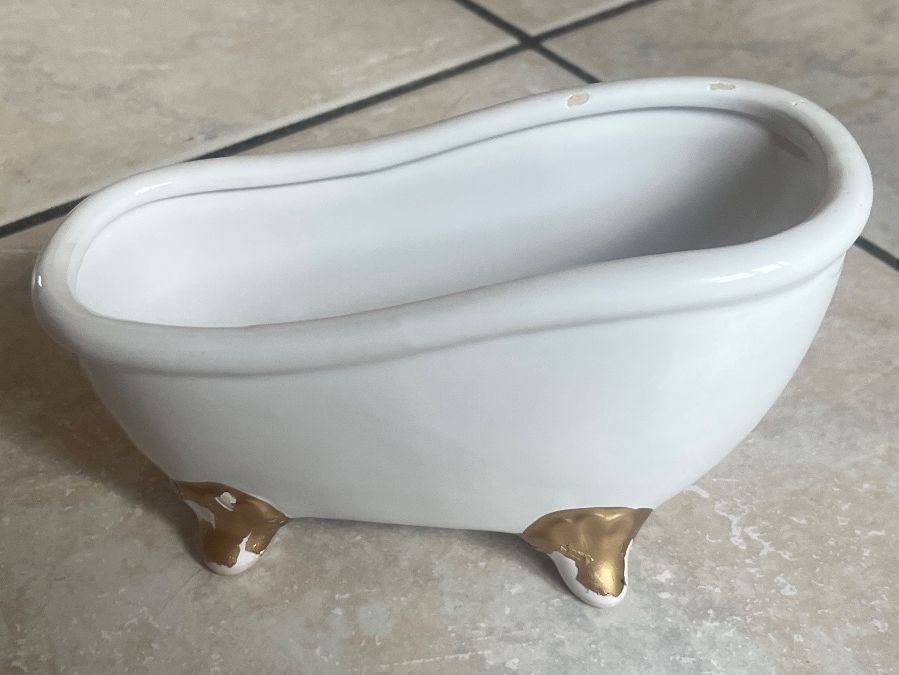 Vasi per fiori: Cache-pot, jardinière en forme de baignoire – Usato da Vernayaz venduto da Darkfrost 1