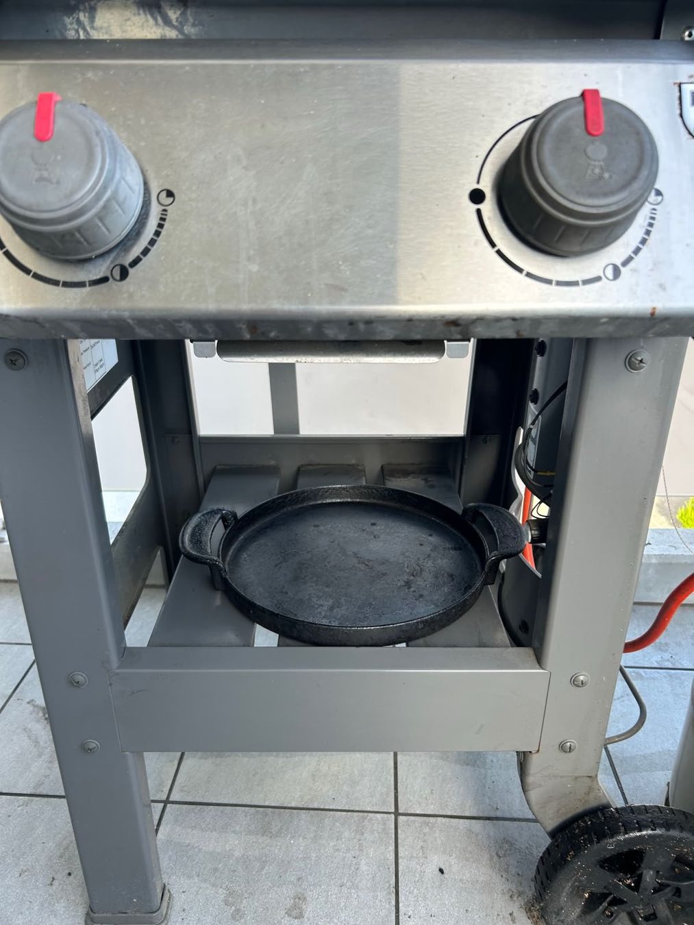 Weber Griglie: Weber Spirit E-210 Gasgrill – Usato da Adliswil venduto da car_5pms 1