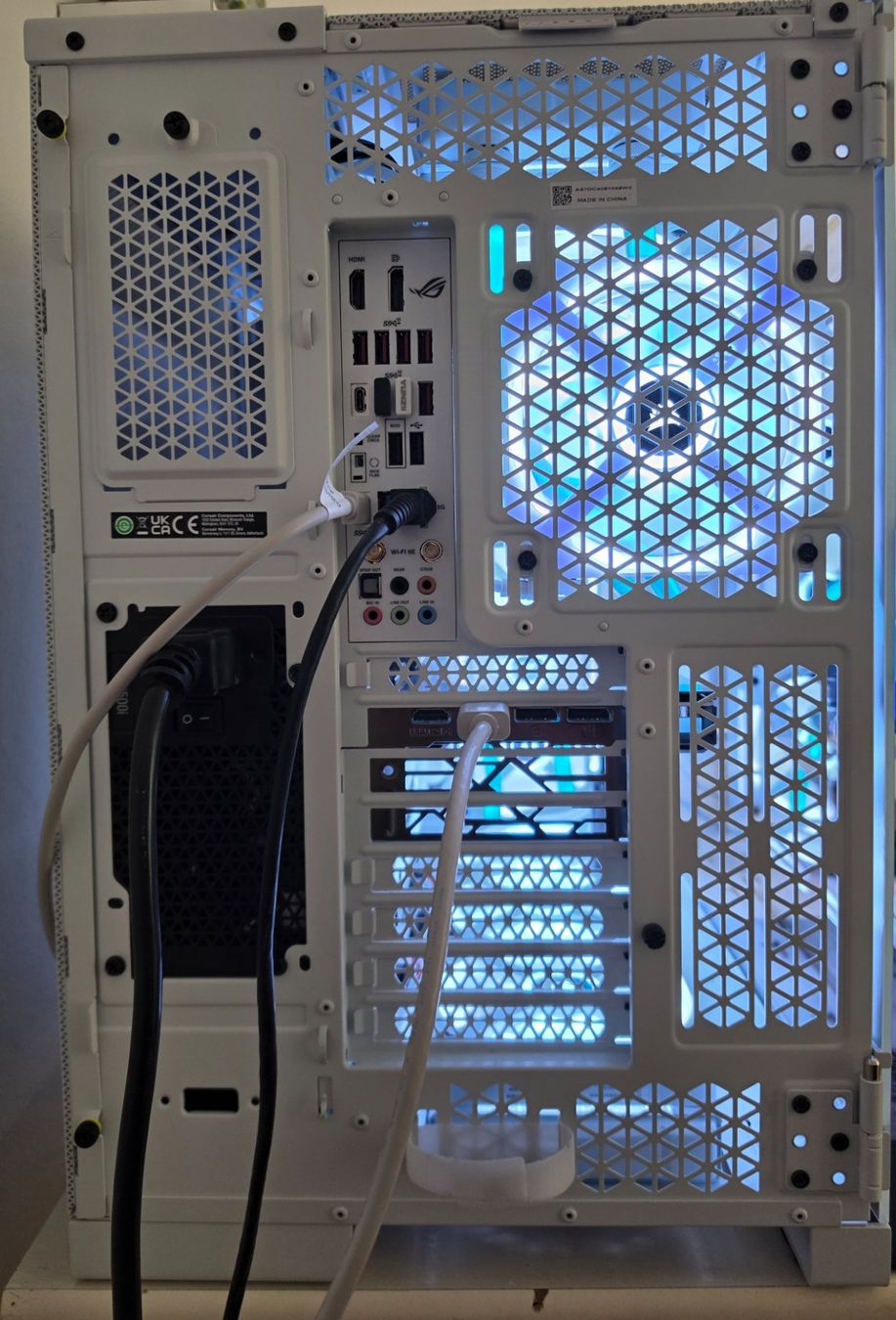 PC: MSI Suprim RTX 4090, 64GB 6400MT/s Dominator Titanium – Usato da Schüpfen venduto da DMaSS 2