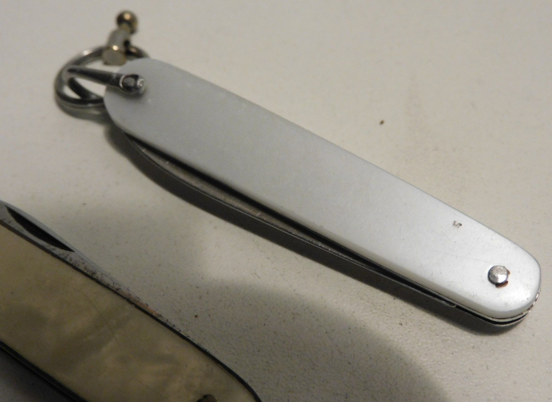 Couteaux de poche: Sackmesser - 2 kleine alte Sackmesser – D'occasion à Sursee par 76 2