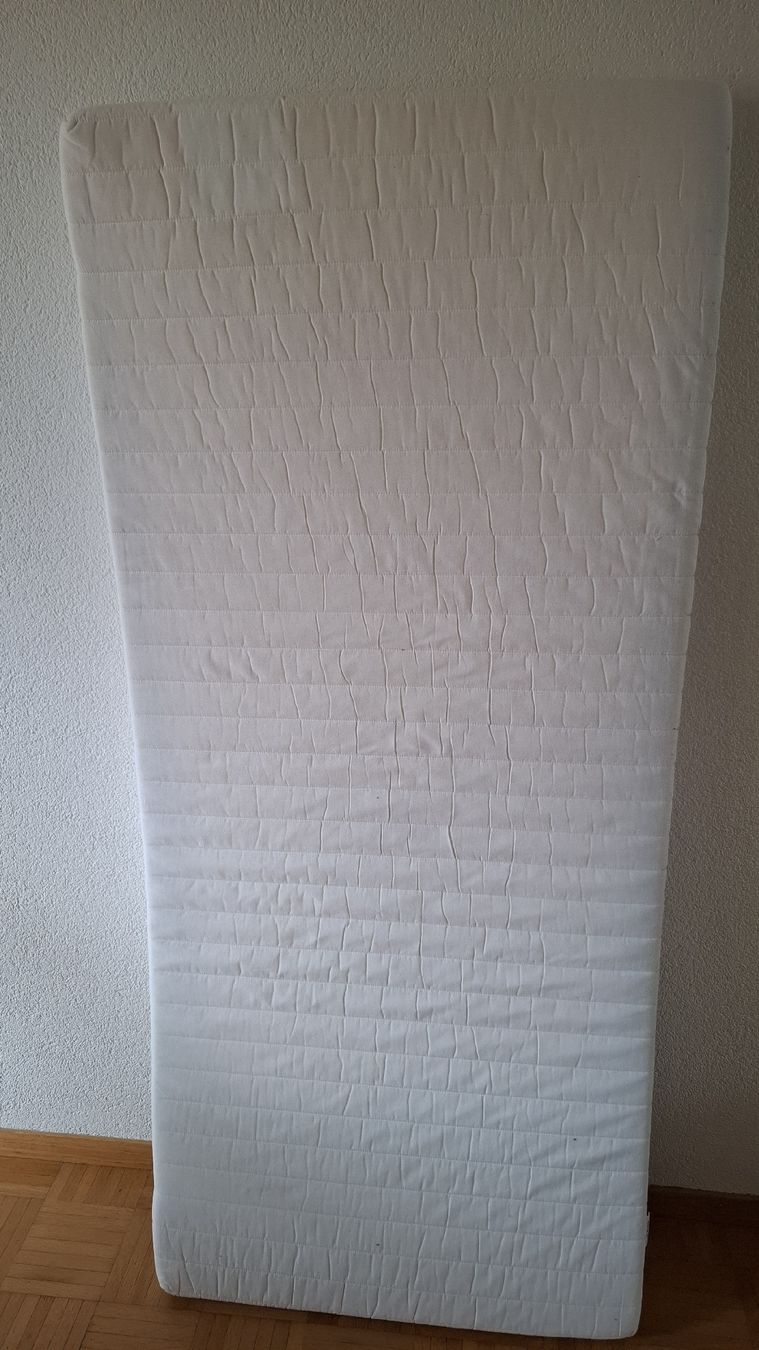 Matelas: Kindermatratze 70x160cm – D'occasion à Dietikon par zweiumzug