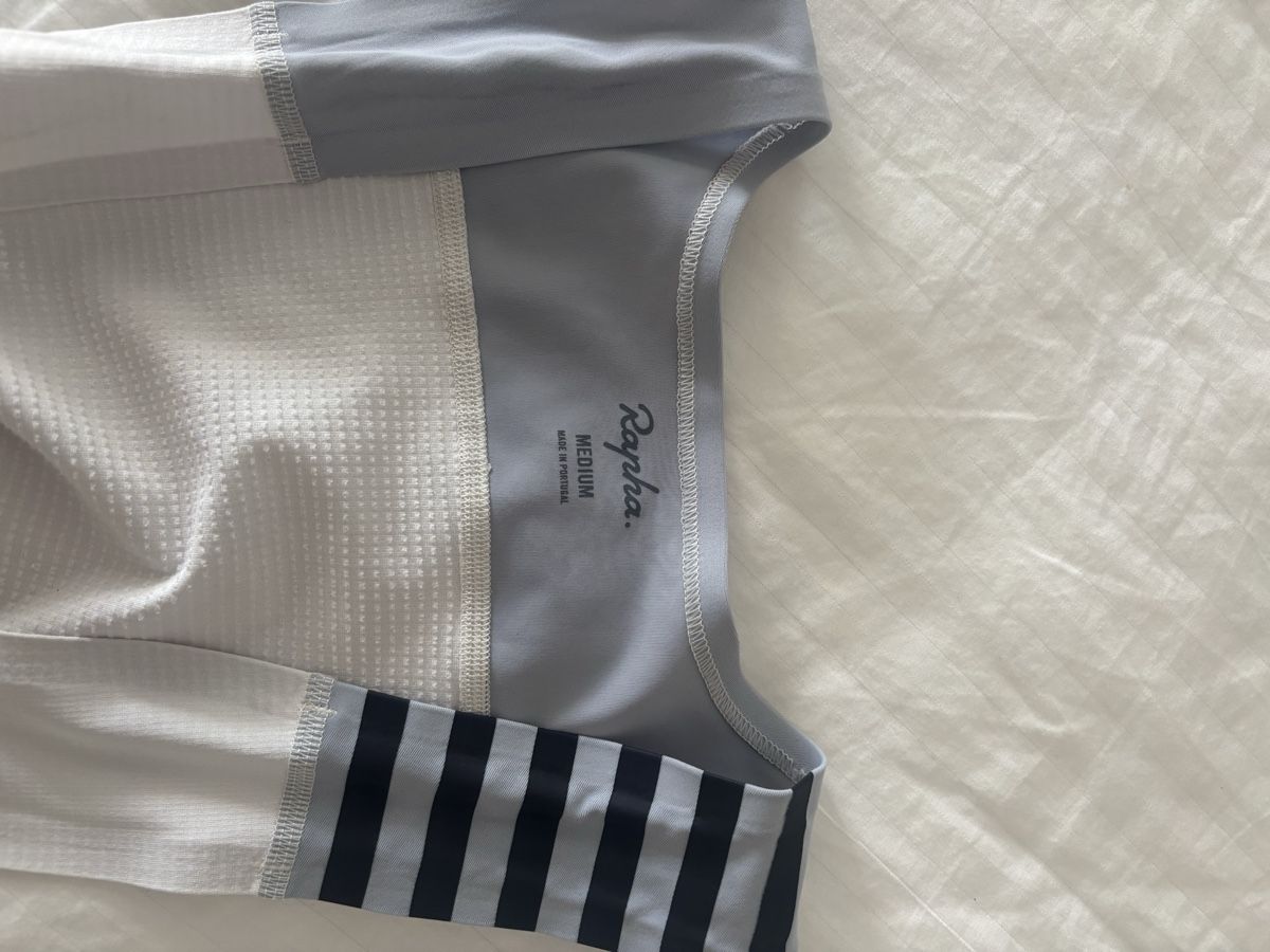 Hosen: Rapha Pro team bib shorts with leg warmers – Gebraucht aus Riedikon von cra_kym5 2