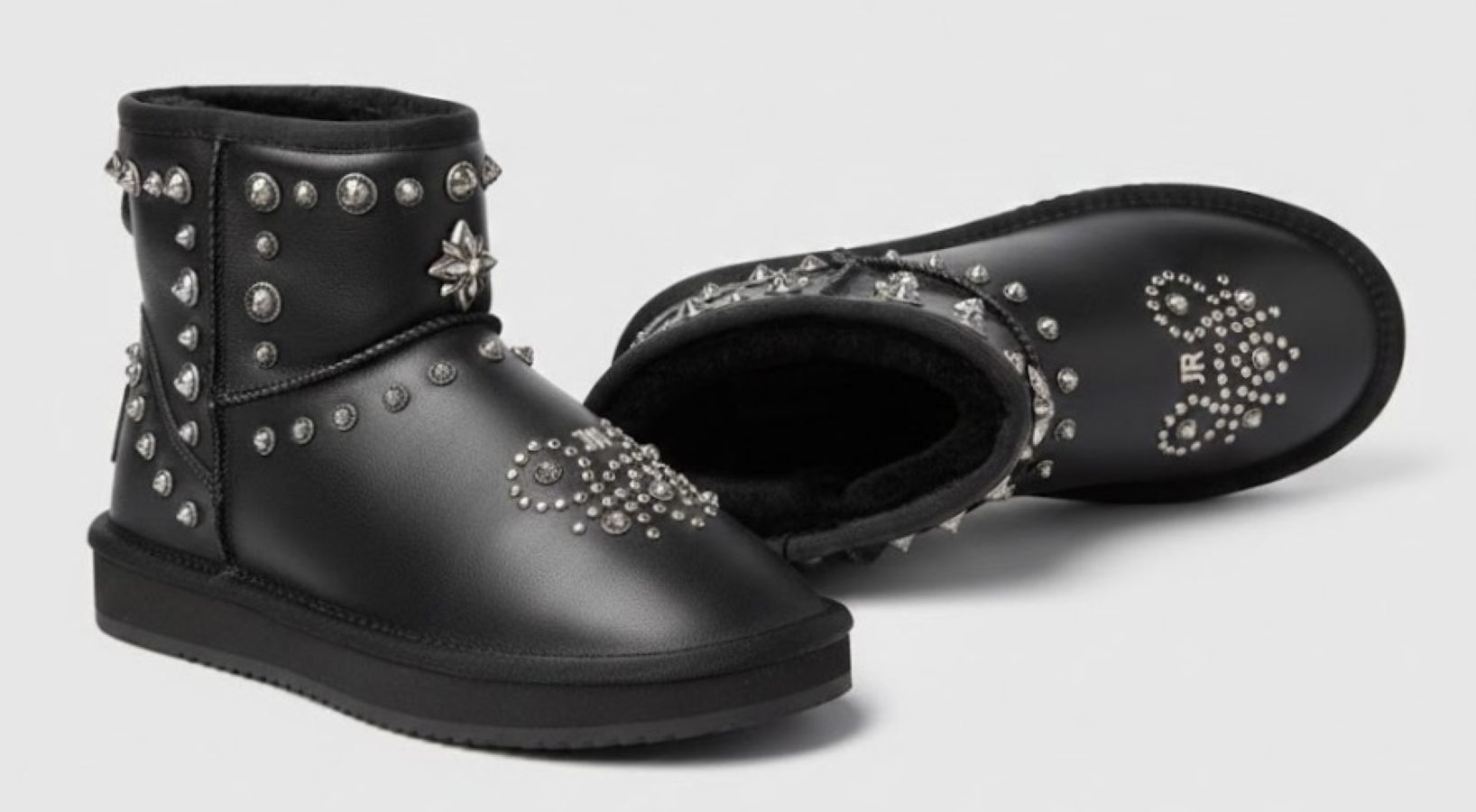 Ugg Herrenschuhe: John Richmond BELLISSIMI, COMODE e CALDE UGG n. 40 IT – Neu und originalverpackt aus Bissone von vis_lpp9