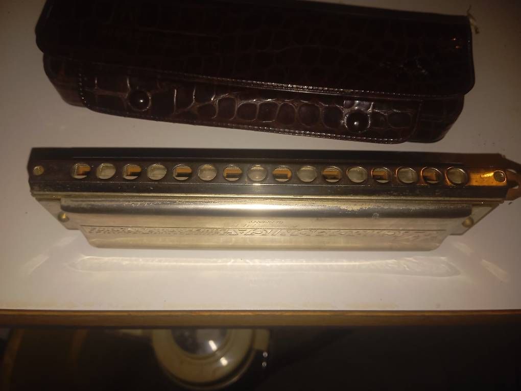 Hohner Musikinstrumente: Hohner Chromonika 64 4 Oktaven – Gebraucht aus Basel von Petergunn 1