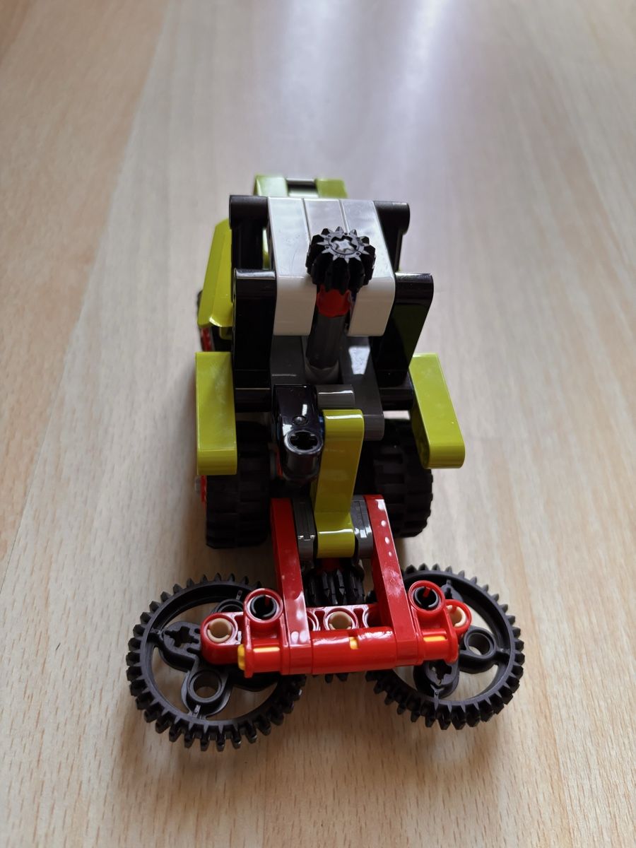 Technics Kit di costruzioni: Lego Technic 42102 Claas Lexion 780 Traktor, Anleitung – Usato da Dättlikon venduto da MC_FK 2
