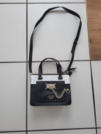 Guess Tasche Neuwertig