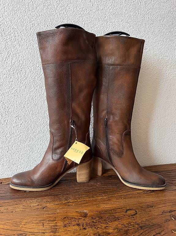 Damenschuhe: Herbststiefel neu Leder 39 – Neu und originalverpackt aus Schenkon von Leoendli 2
