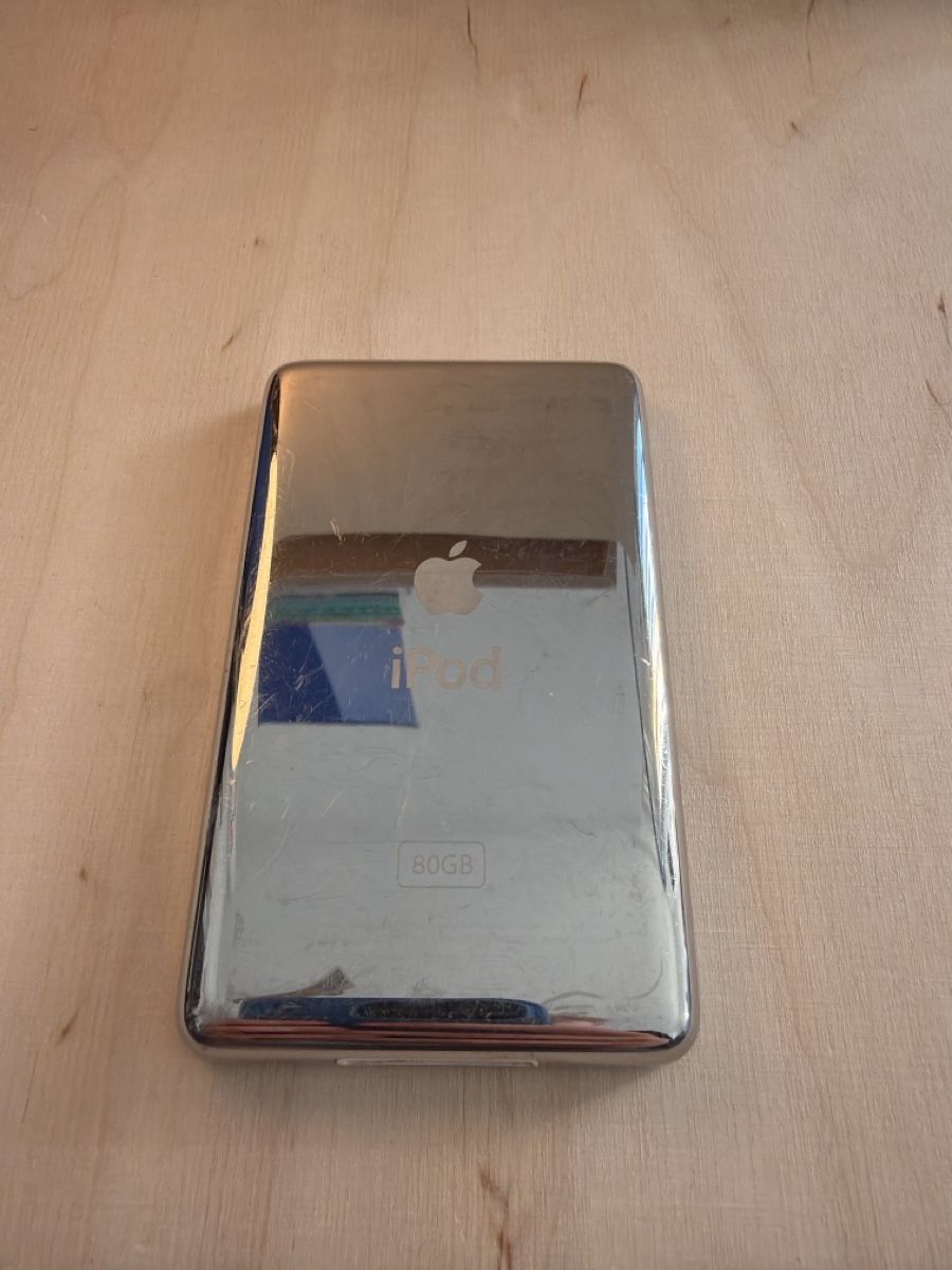 Apple Lecteur media portable: Apple iPod Classic 80GB Silber – D'occasion à Aarau par inf_xj5w 2