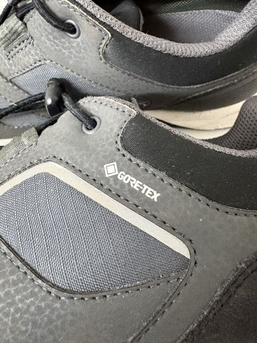 Viking Scarpe da uomo: Viking Gore-Tex Schuhe Kinder Grösse 38 Grau – Usato da Thun venduto da jeff070 2