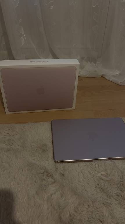 Apple Notebooks: Macbook neo 512GB rose blush – Gebraucht aus Lucens von Moraleila 1