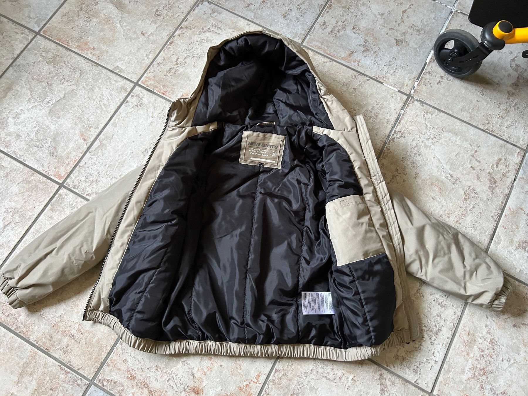 Giacche & Cappotti: Jacke, Übergangsjacke Herbst, neu, Gr 134 – Nuovo (secondo la descrizione) da Reichenburg venduto da nanuk015 1