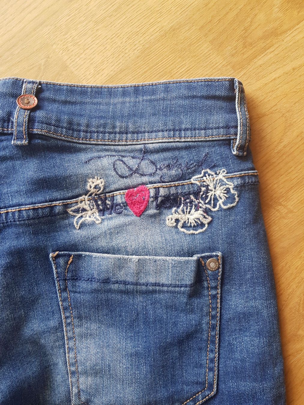 Desigual Jeans: DESIGUAL Jeans Gr.S(24) – Usato da Merligen venduto da muss_haben 2