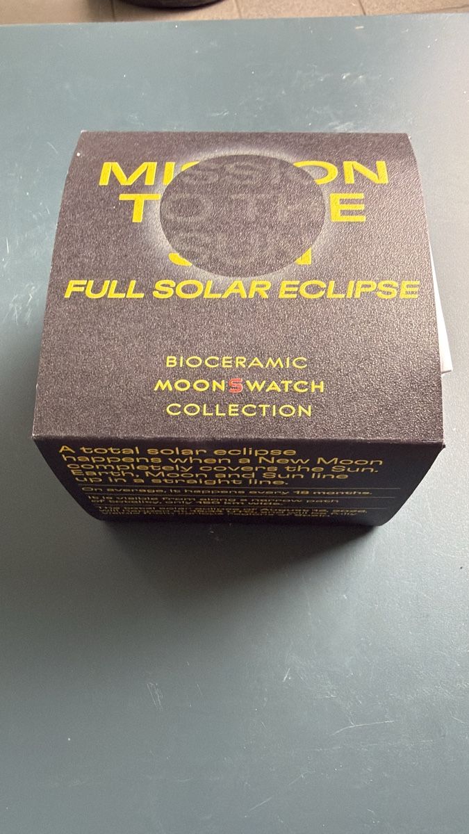 Swatch Uhren: Swatch & omega super éclipse  – Neu und originalverpackt aus Sierre von val_tc8d 2