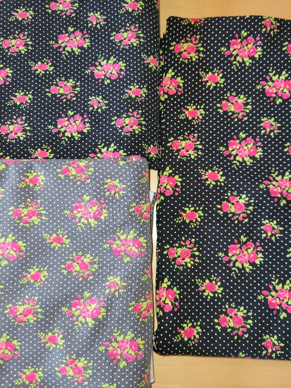 Stoffe: 4.8m Jersey-Paket Rosen – Neu (gemäss Beschreibung) aus Madiswil von fabrics 1