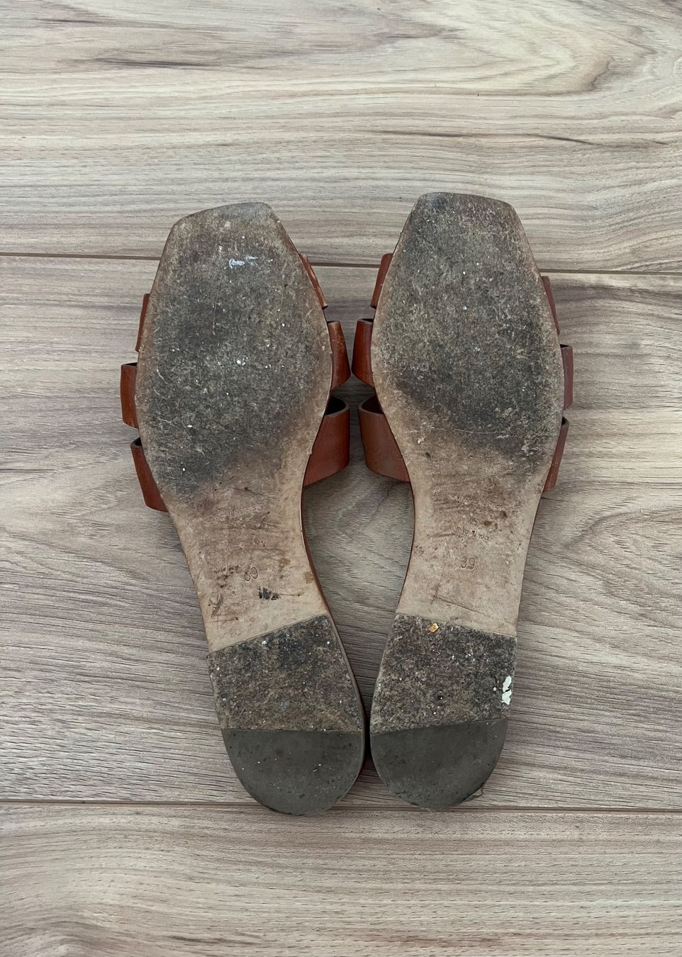 Saint Laurent Scarpe da donna: Saint Laurent shoes, size 39 – Usato da Arzier Le Muids venduto da oma_w5bq 2