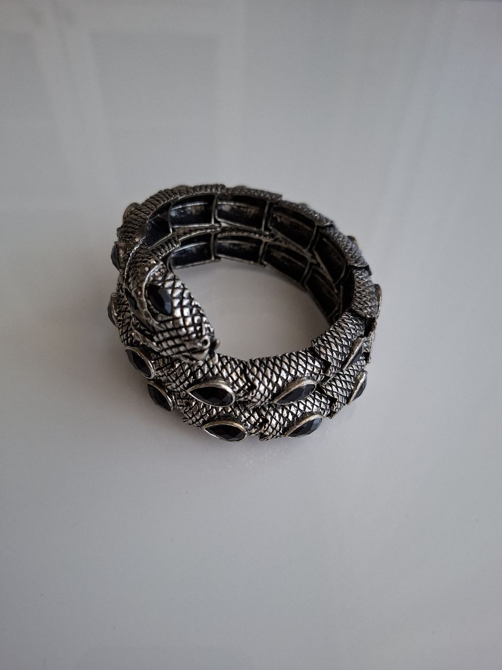 Armbänder & -reifen: Bracelet Serpent Argenté Noir Statement Vintage Extensible – Neu (gemäss Beschreibung) aus Lutry von Sim_Sta 6