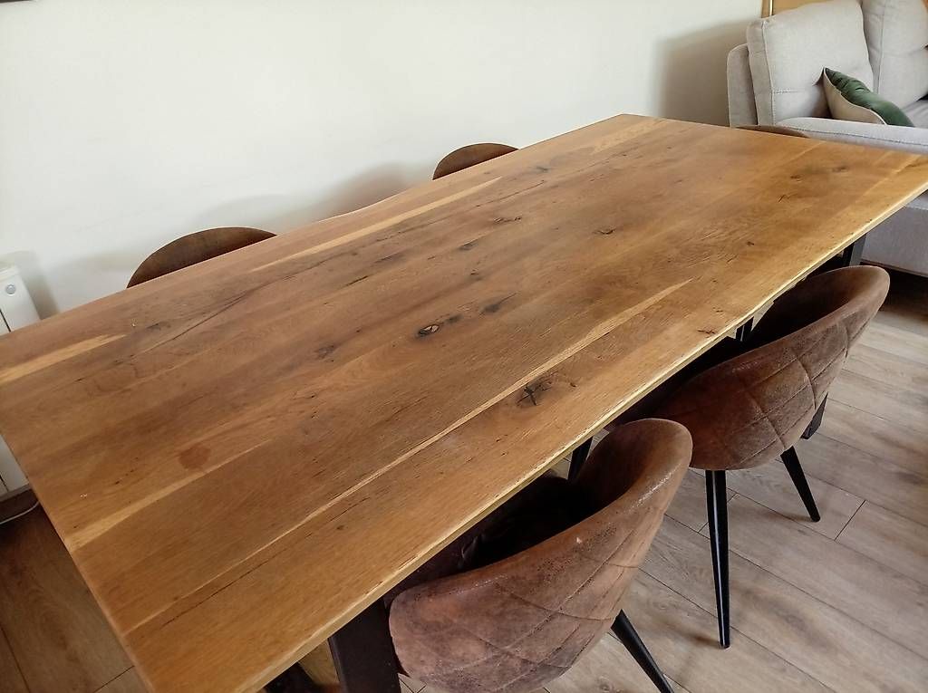 Tische: Table 200*100 en chêne Massif – Gebraucht aus Couvet von vin_t9xq 1