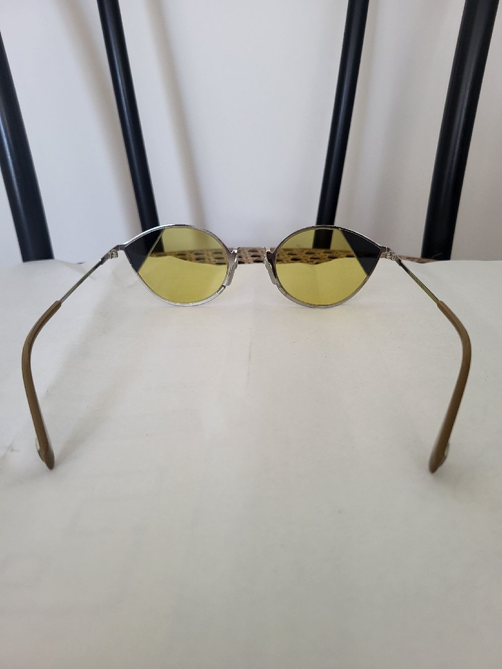 Fendi Occhiali & Lenti: Authentische Fendi-Sonnenbrille – Nuovo (secondo la descrizione) da Zweisimmen venduto da Adorable 4