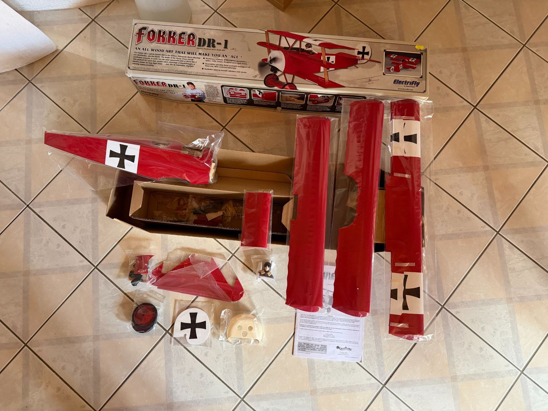 Modellismo RC: FOKKER  DR-1  DE  ELECTRIFLY – Nuovo e nell'imballaggio originale da Apples venduto da Gasscret