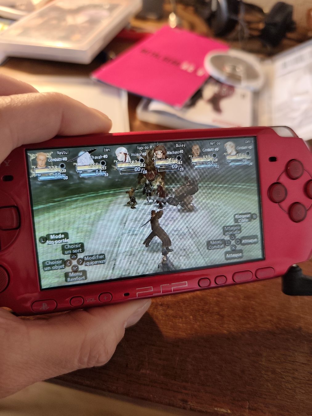 Sony Giochi: Valhalla Knights jeu PSP avec notice RPG – Usato da Moléson-s-Gruyères venduto da Greg2707 8