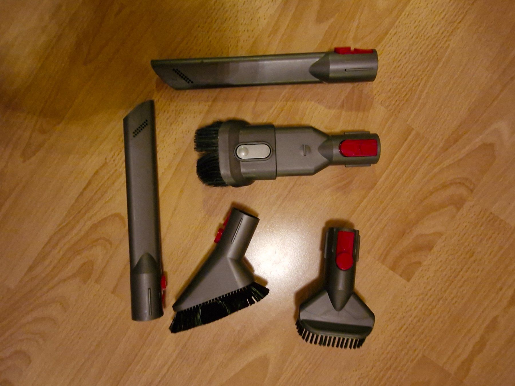 Dyson Aspirapolveri & Accessori: Dyson V11™ Absolute kabelloser Staubsauger – Usato da Nürensdorf venduto da Kasimir11 5