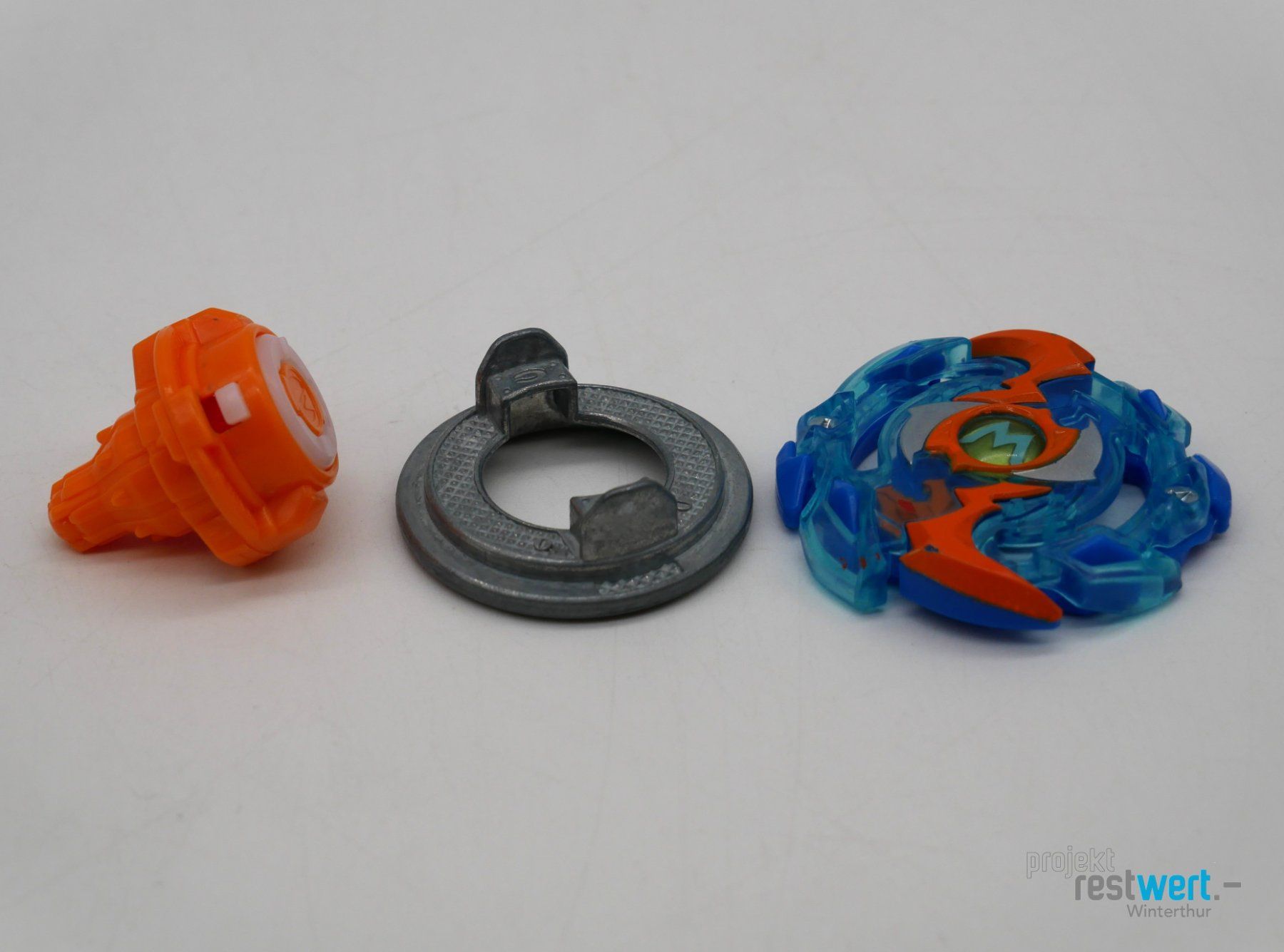 Hasbro Giocattoli: HASBRO Beyblade Speedstorm Wyvron W6 – Usato da Winterthur venduto da Restwert_Winterthur