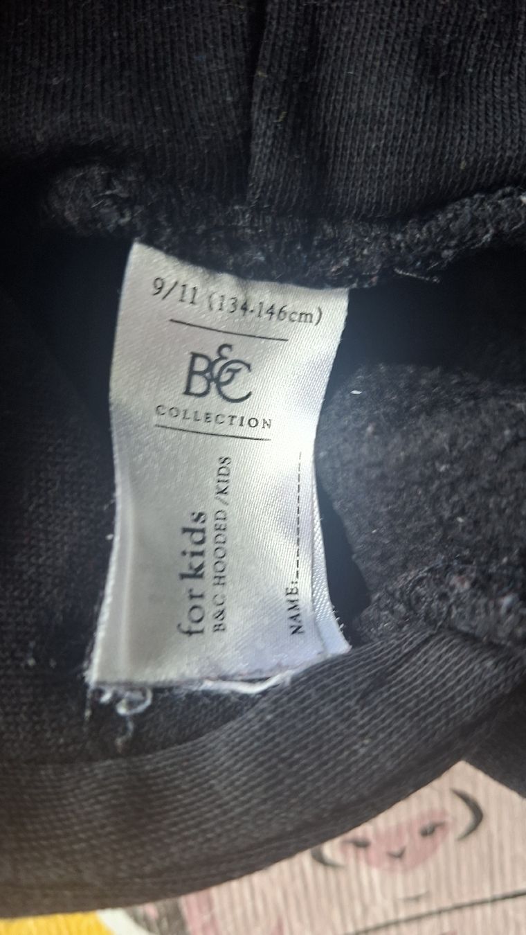 Maglioni & Felpe: Lumexx Merch, Kapuzenpullover schwarz Grösse 134, – Usato da Oftringen venduto da januarloch 2