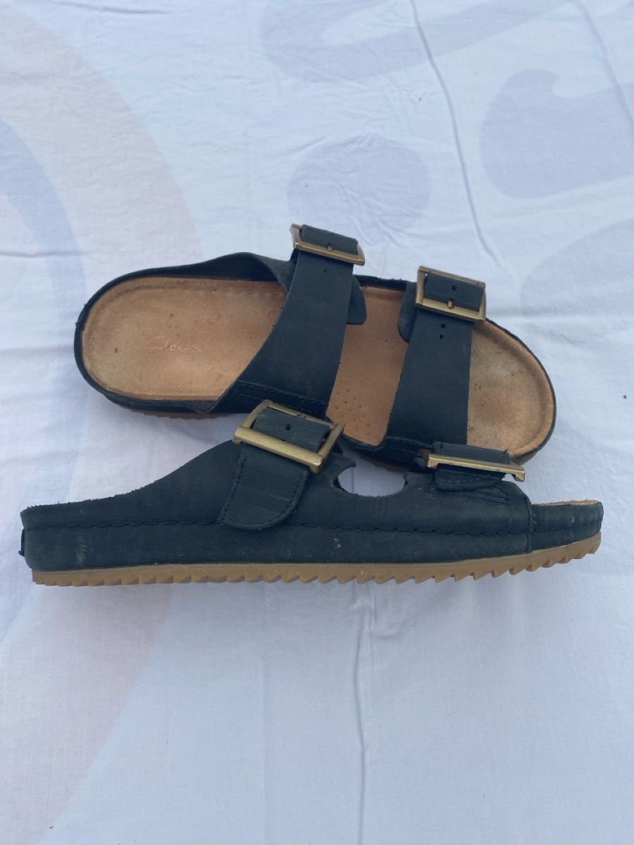 Clarks Chaussures femmes: Sandales Clarks t. 39 – D'occasion à Lonay par Ikoko 3
