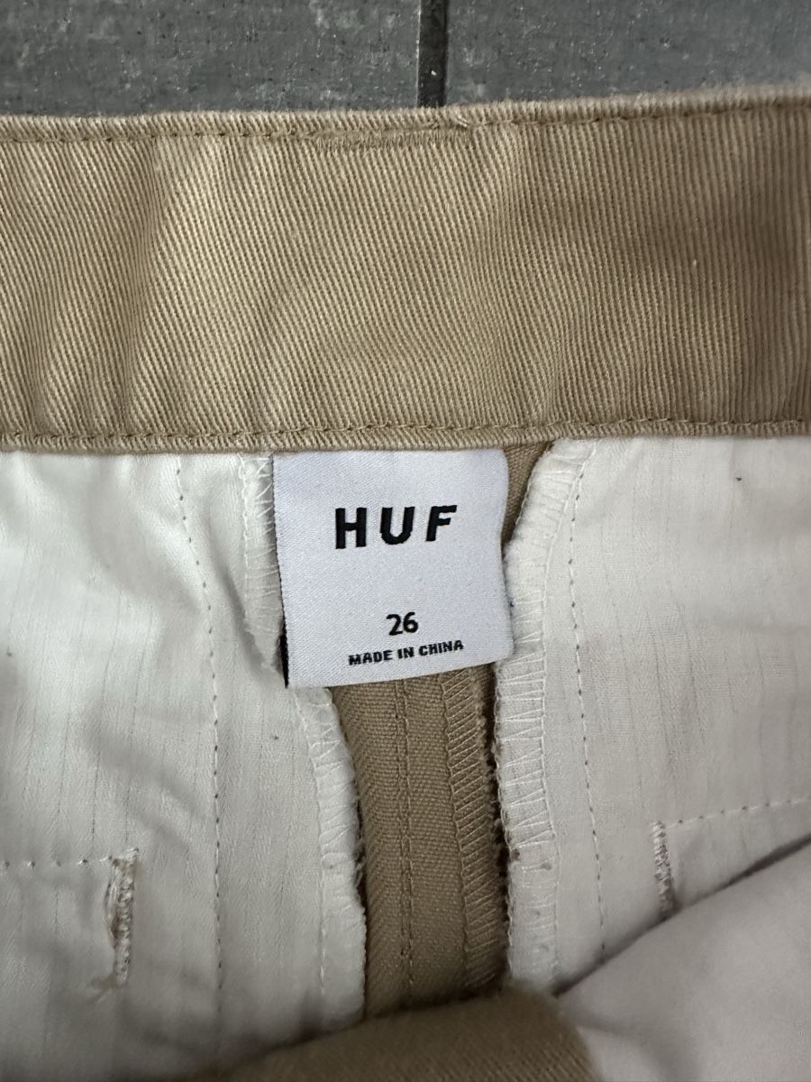 Hosen: HUF Hose Beige – Gebraucht aus Lumbrein von nin_558g 3