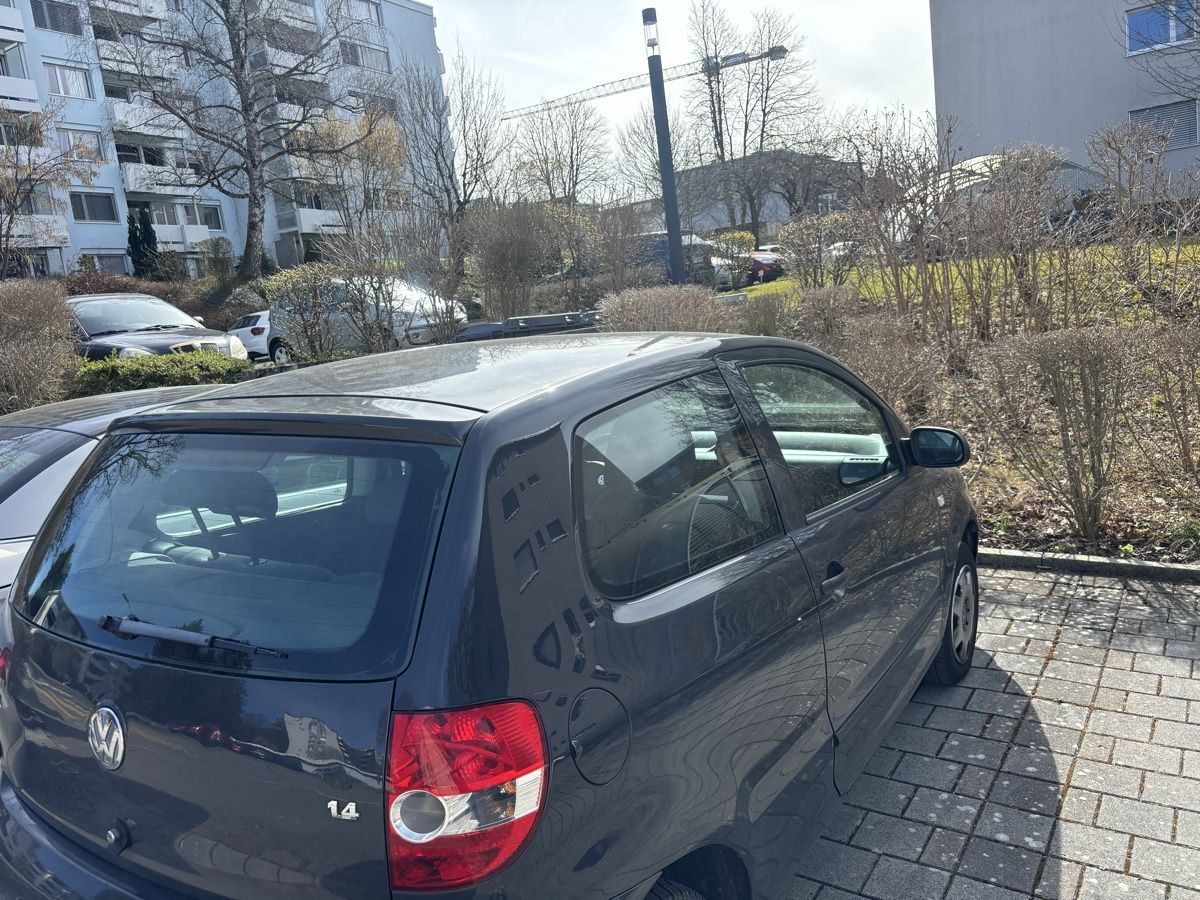 VW Autos: VW Fox 1.4 – D'occasion à Zuerich par market08 1
