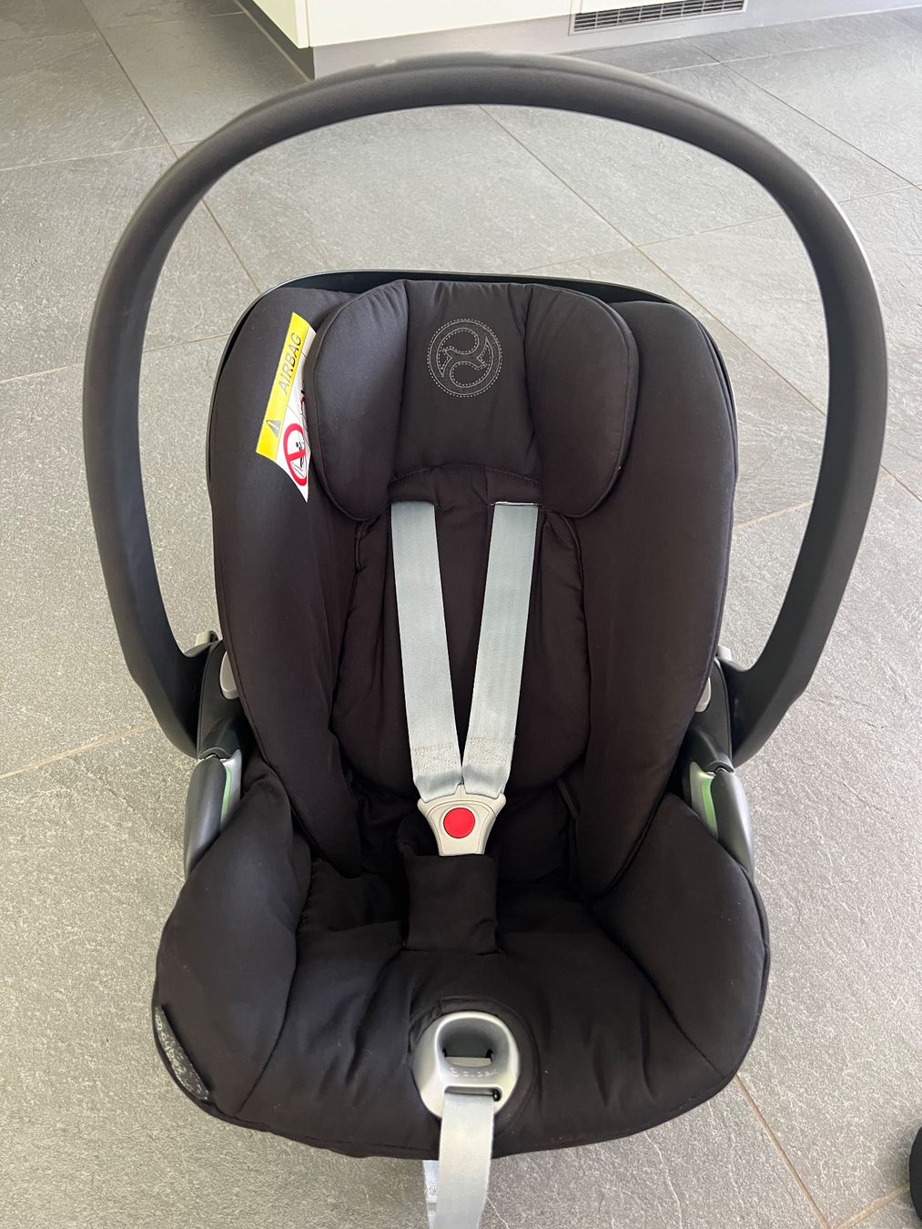 Cybex Auto-Kindersitze: Cloud T i-Size Babyschale – Gebraucht aus Zürich von iza_h59d 5