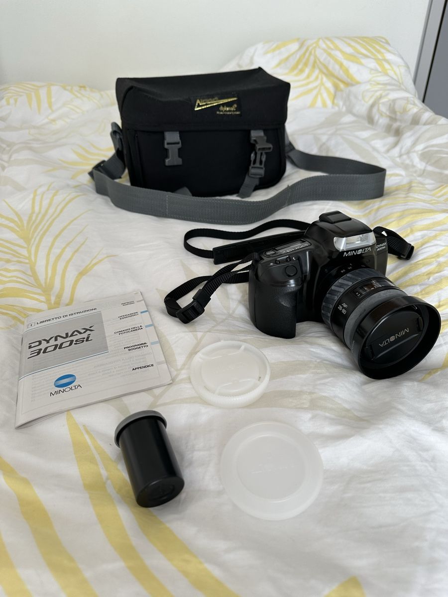 Minolta Fotocamera: Kamera Minolta Dynax 300si set – Usato da Gordola venduto da EleSecondHand-TCG 1