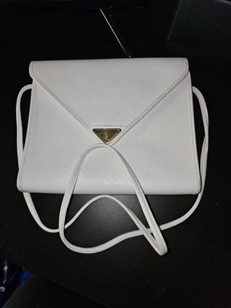 Sac YSL Vintage Blanc - Élégance intemporelle ✨
