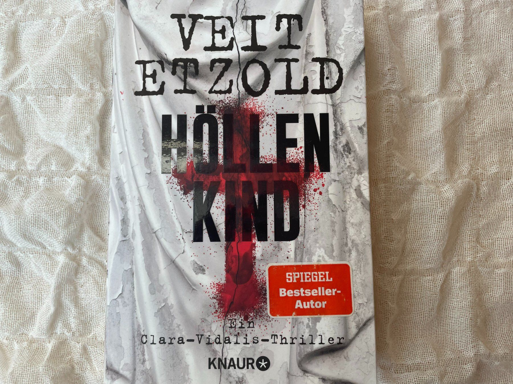 Libri: Veit Etzold / Höllen Kind – Usato da Reinach AG venduto da Nahe