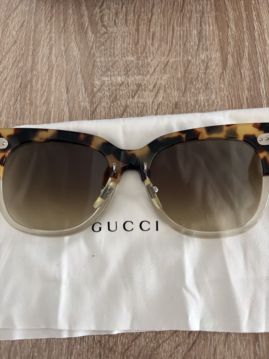Gucci Occhiali & Lenti: Damen Sonnenbrille GUCCI – Usato da Hünibach venduto da Falken83 1