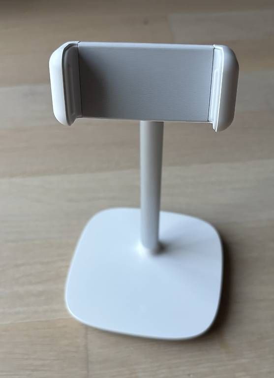 Sonstige Dekorationen & Accessoires: Desktop phone stand  – Neu und originalverpackt aus Lausanne von floky84 4