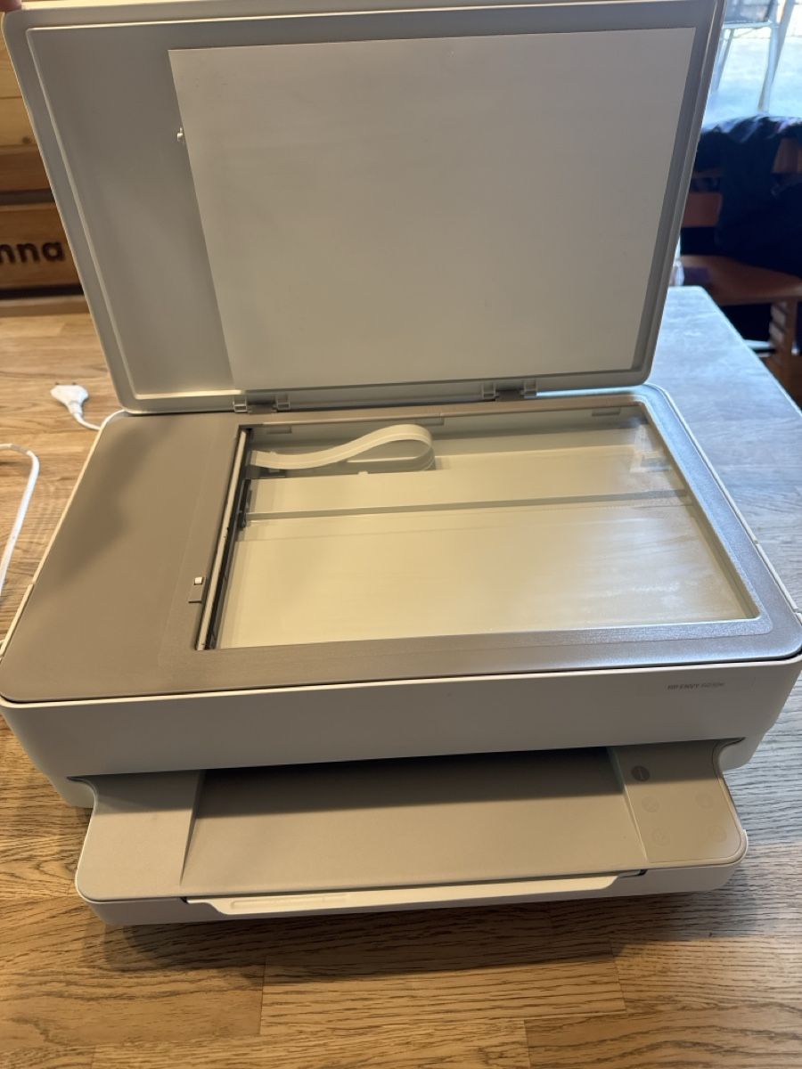 Stampanti: HP Envy 6000e Multifunktionsdrucker - Top Zustand! – Usato da Schattenhalb venduto da rockster01 1