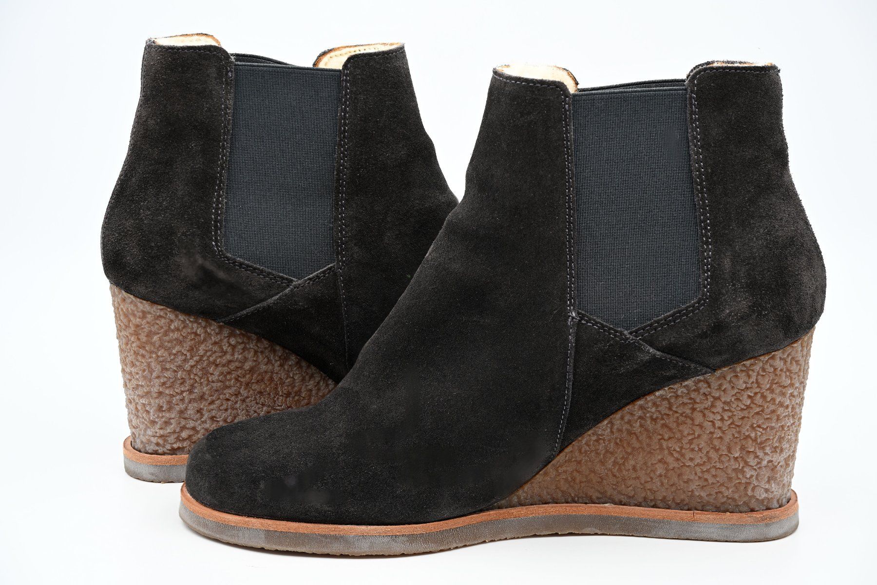 Navyboot Scarpe da donna: Navyboot Wildleder Stiefeletten mit Keilabsatz, Grösse 38 – Usato da Dürnten venduto da pema28 2